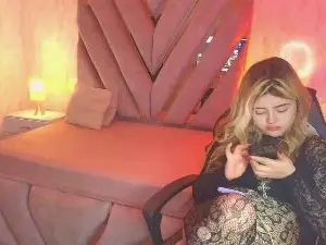 Lya_nekko  live sex cam