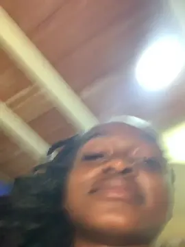 Cami_culona  live sex cam