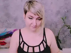 Djullia  live sex cam