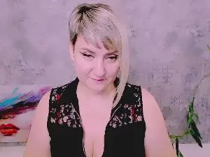 Djullia  live sex cam