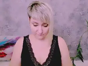 Djullia  live sex cam