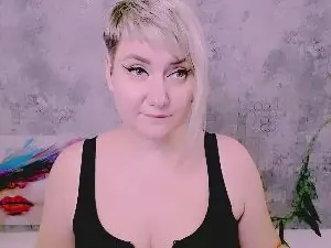 Djullia  live sex cam