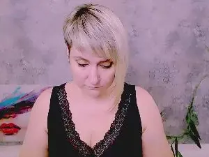 Djullia  live sex cam