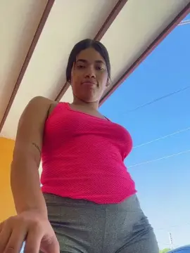 Paris_pissdirty  live sex cam