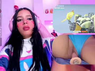 SweetieCloe  live sex cam