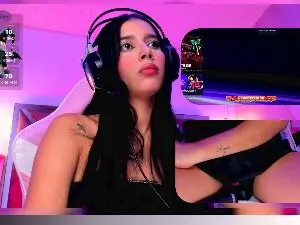 SweetieCloe  live sex cam