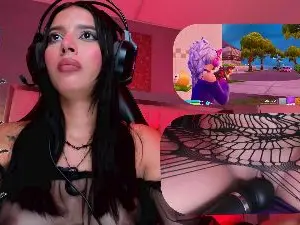 SweetieCloe  live sex cam