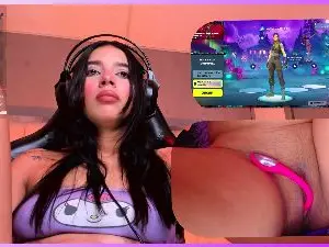 SweetieCloe  live sex cam