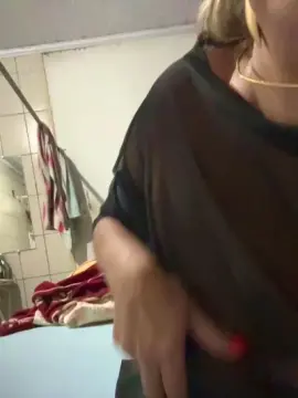Carol3180  live sex cam