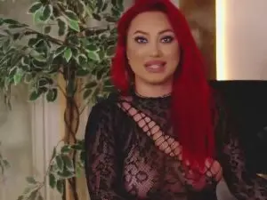 Emyhilton  live sex cam