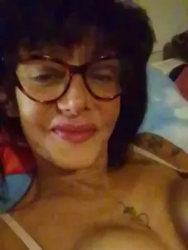 Farfallina73520  live sex cam