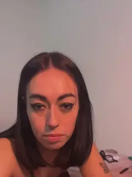 BrattyYani  live sex cam