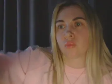ChloeDiva  live sex cam