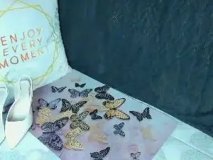 Hellen_Sky  live sex cam