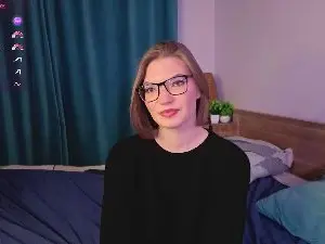 HoneySchuepfer  live sex cam