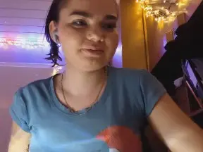 DiedraMcklveen  live sex cam