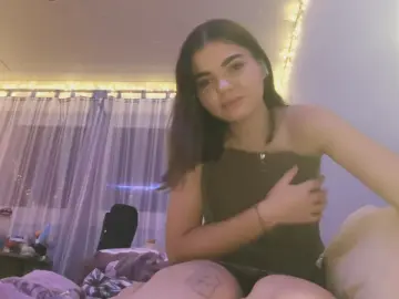 DiedraMcklveen  live sex cam