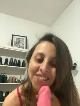 DolceyPaloma27  live sex cam
