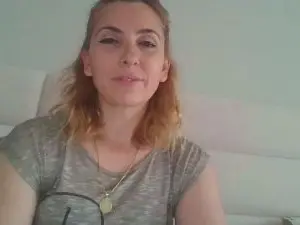 Imsexy40  live sex cam