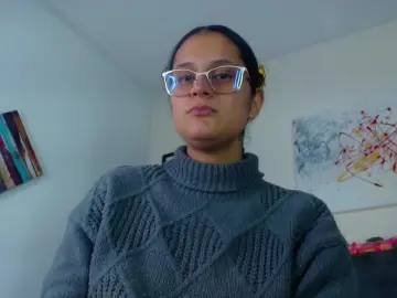 Valentiny_villa  live sex cam