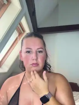 Xlinastarrx1  live sex cam