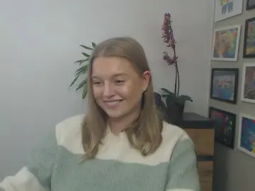 Erica_forever  live sex cam