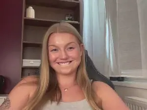 Erica_forever  live sex cam