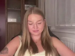 Erica_forever  live sex cam