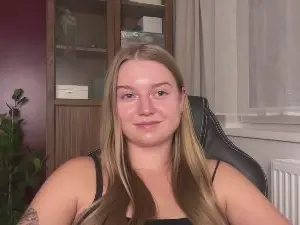 Erica_forever  live sex cam