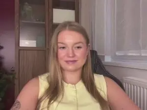 Erica_forever  live sex cam