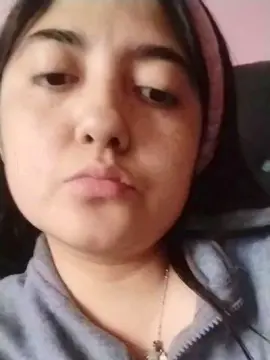 Marielita69w_w  live sex cam