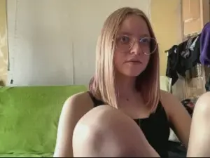 EasterRusser  live sex cam