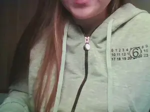 Evasapples2025  live sex cam