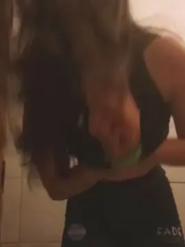 Lol4M  live sex cam