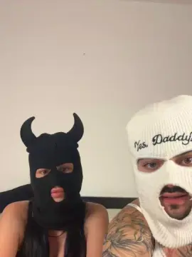 Masked_Desire69  live sex cam