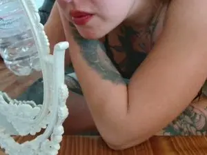 Miradetrasdeti  live sex cam