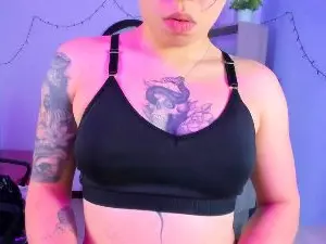 IsabellaSumme  live sex cam