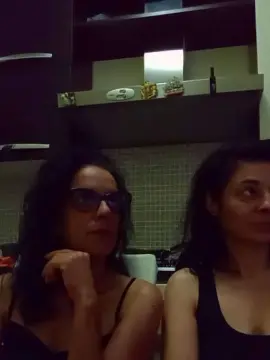 LuciaeGraziella  live sex cam