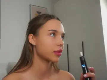 ShaniHusk  live sex cam