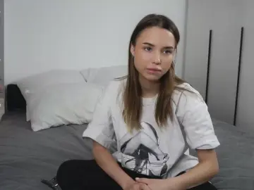 ShaniHusk  live sex cam