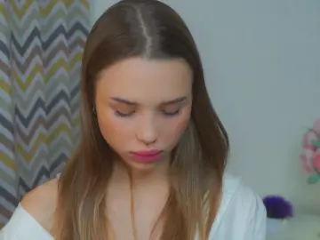 ShaniHusk  live sex cam