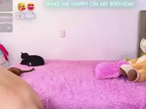 Emilyhonter  live sex cam