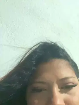 Ayla677  live sex cam
