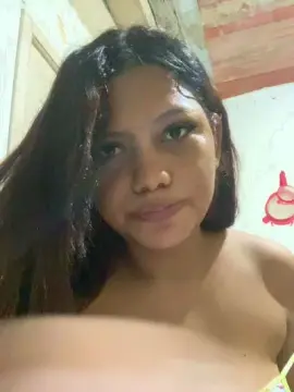 Ayla677  live sex cam