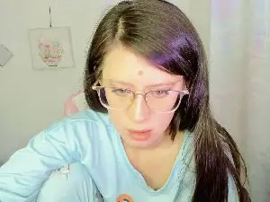 ZooeyBelair  live sex cam