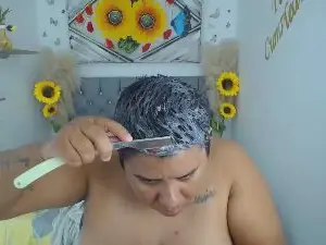 Hotlesby4uxxx  live sex cam