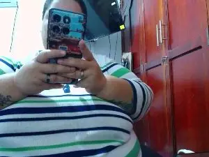 Hotlesby4uxxx  live sex cam