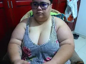 Hotlesby4uxxx  live sex cam