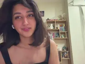 YingPopichak  live sex cam