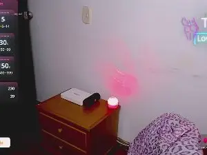 Emerald00_  live sex cam